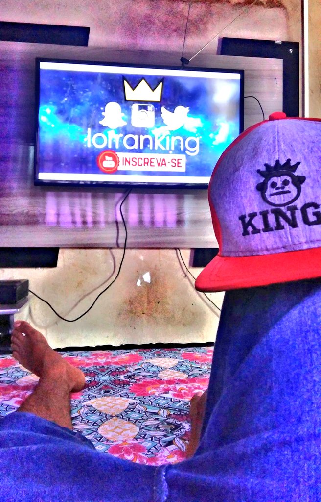 JonasOliver666's tweet photo. @lorranking E assim que nos curte um #pureking BRUTO e isso ai neguim SOLTA O TRAP BOLADO ❤🎧🎵💥 https://t.co/JFWDmPM2Q2