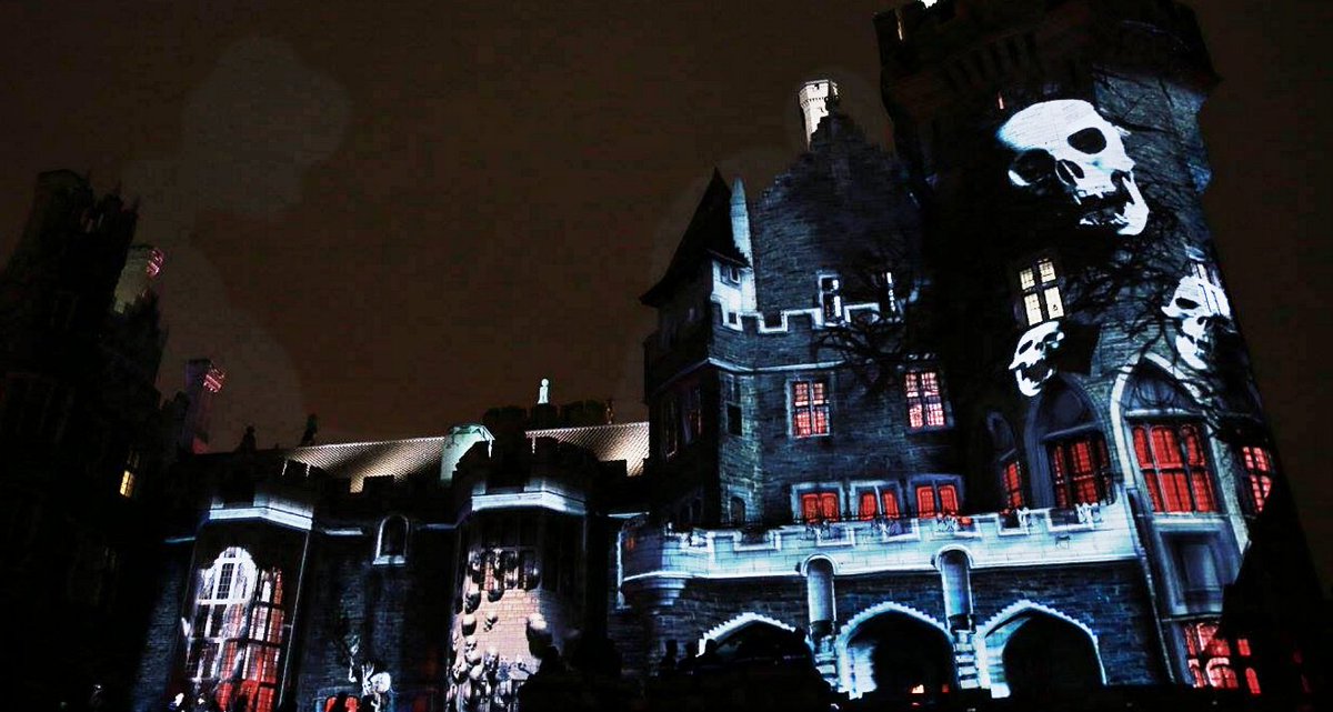 Casa Loma Will Be Turning Into Toronto's Biggest Haunted House This October, If you go to this please share yo...