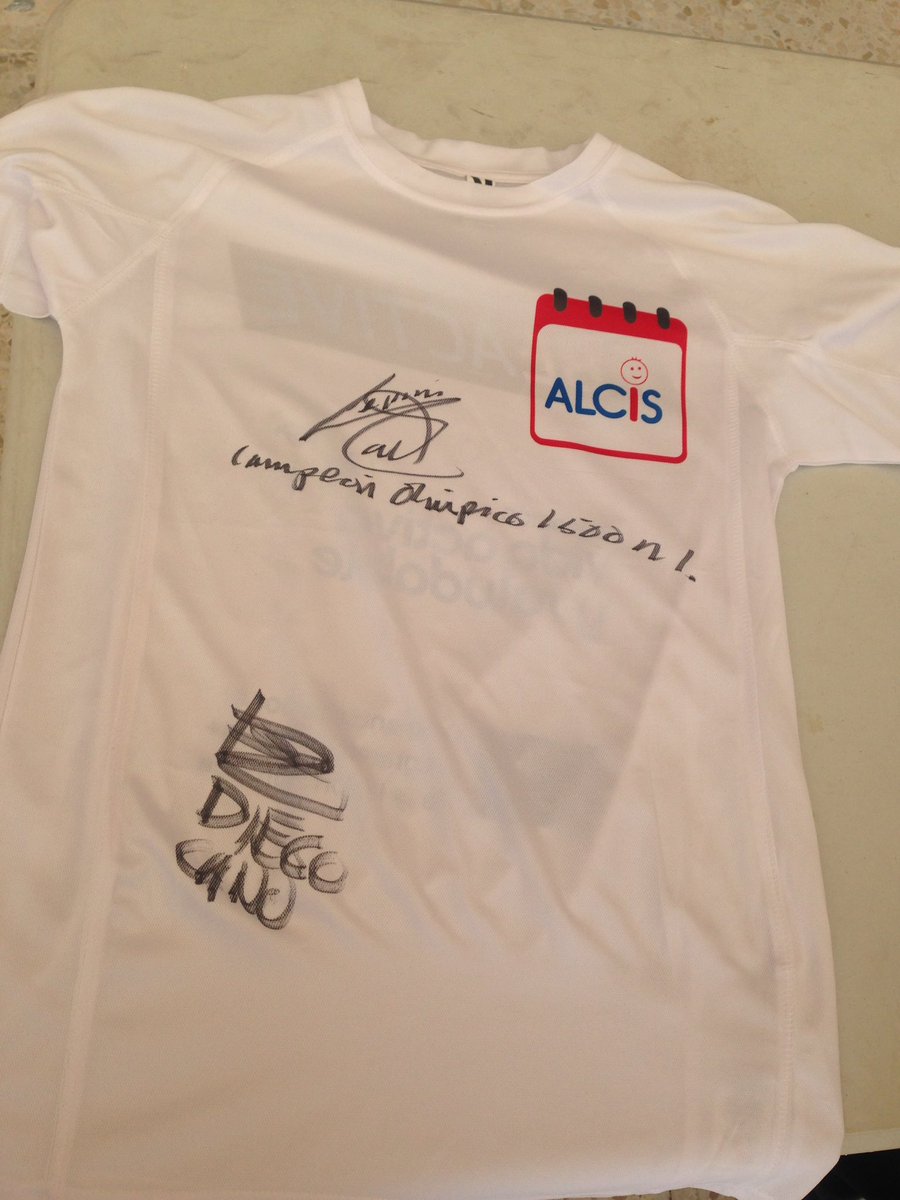 diegoperord's tweet photo. Gracias @Fermin_Cacho x abanderar este programa! @Europe_Active @SalesianosSTRD @FundacionVAS #BeActive #ALCIS2 https://t.co/7elit8ekhT