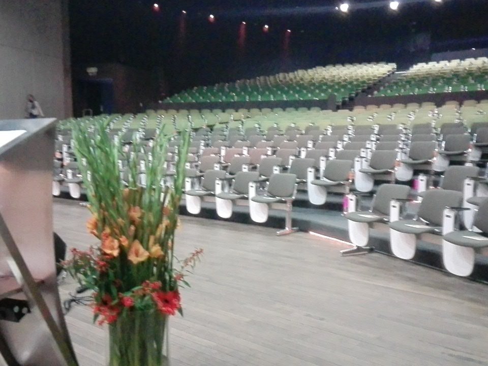 dejonghstijn's tweet photo. De laatste voorbereidingen voor #promERGCRT @ArteveldeERGO @ArteveldehsGent  vanavond 19u @ICCghent https://t.co/tASkKzlHBF