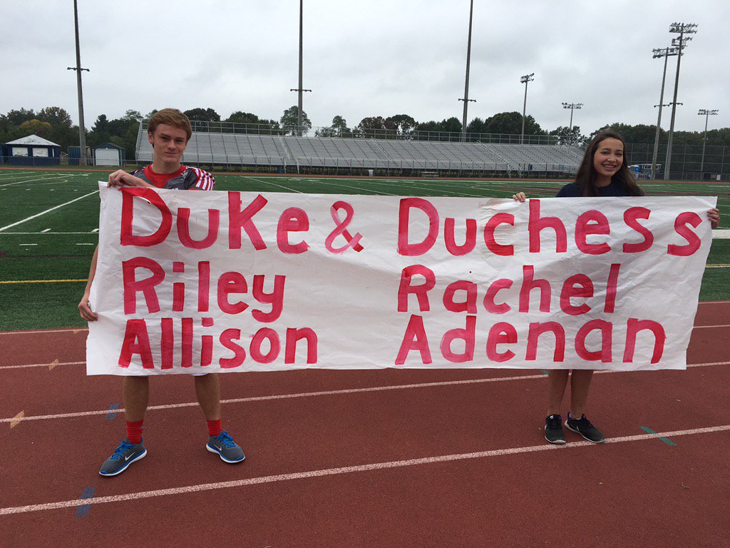 WTWoodsonHS's tweet photo. Sophomore Court https://t.co/hnKkYwOPmS