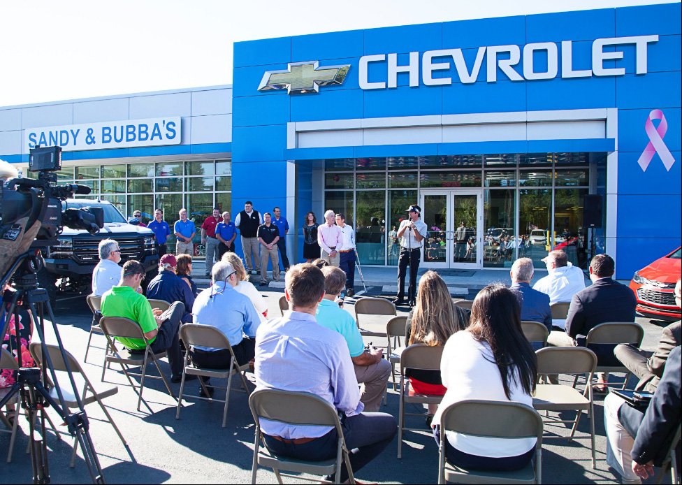 ProGolfWeekly's tweet photo. .@BubbaWatson Has a Brand New Car… Dealership Called
#SandyAndBubbas https://t.co/Kz0keaZ2Gj https://t.co/SQzRH7zMnL
