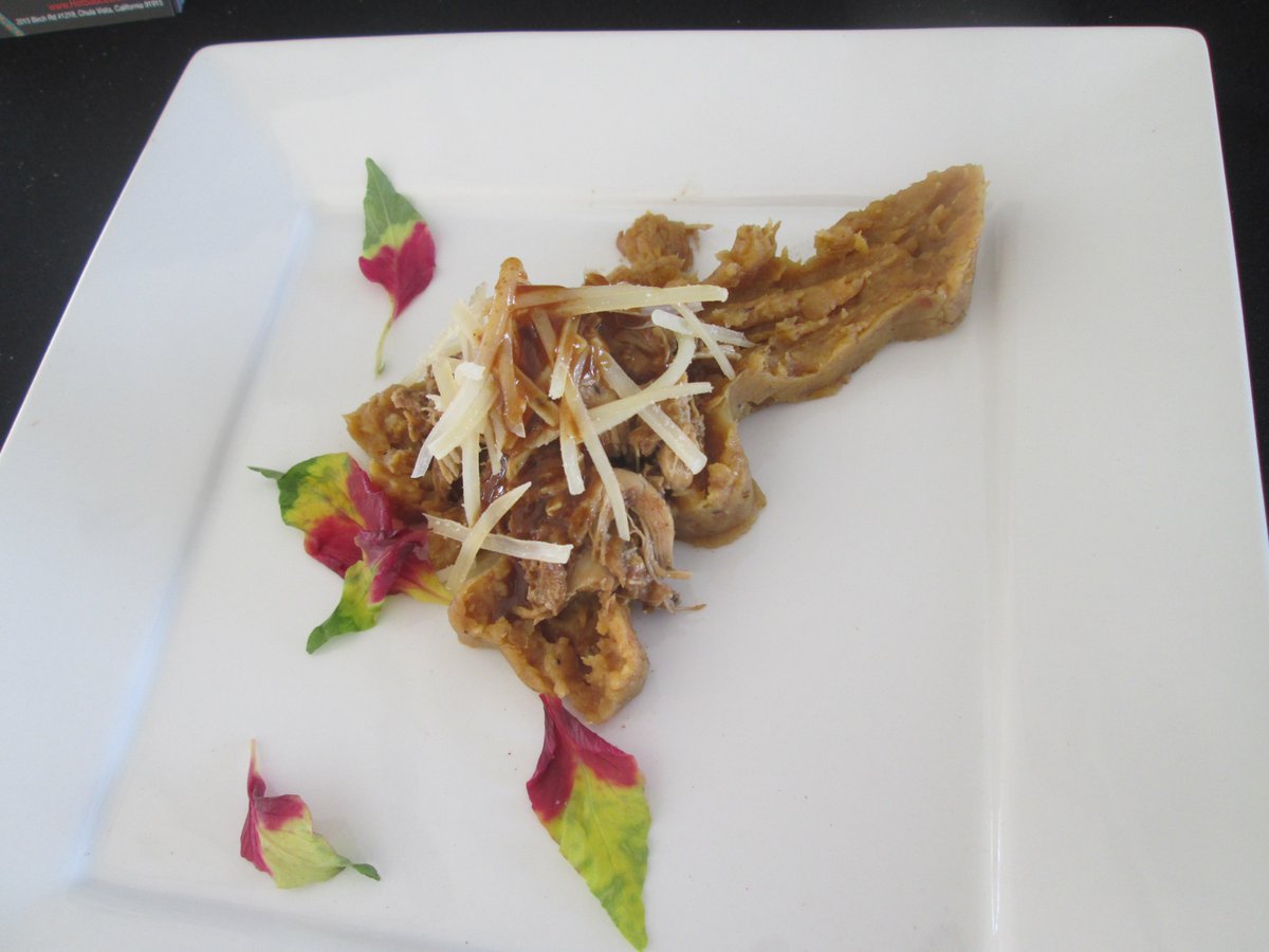 What did we think about this year's @LatinFoodFest1 Grande Tasting in San Diego? Find out: eatdrinkbaja.com