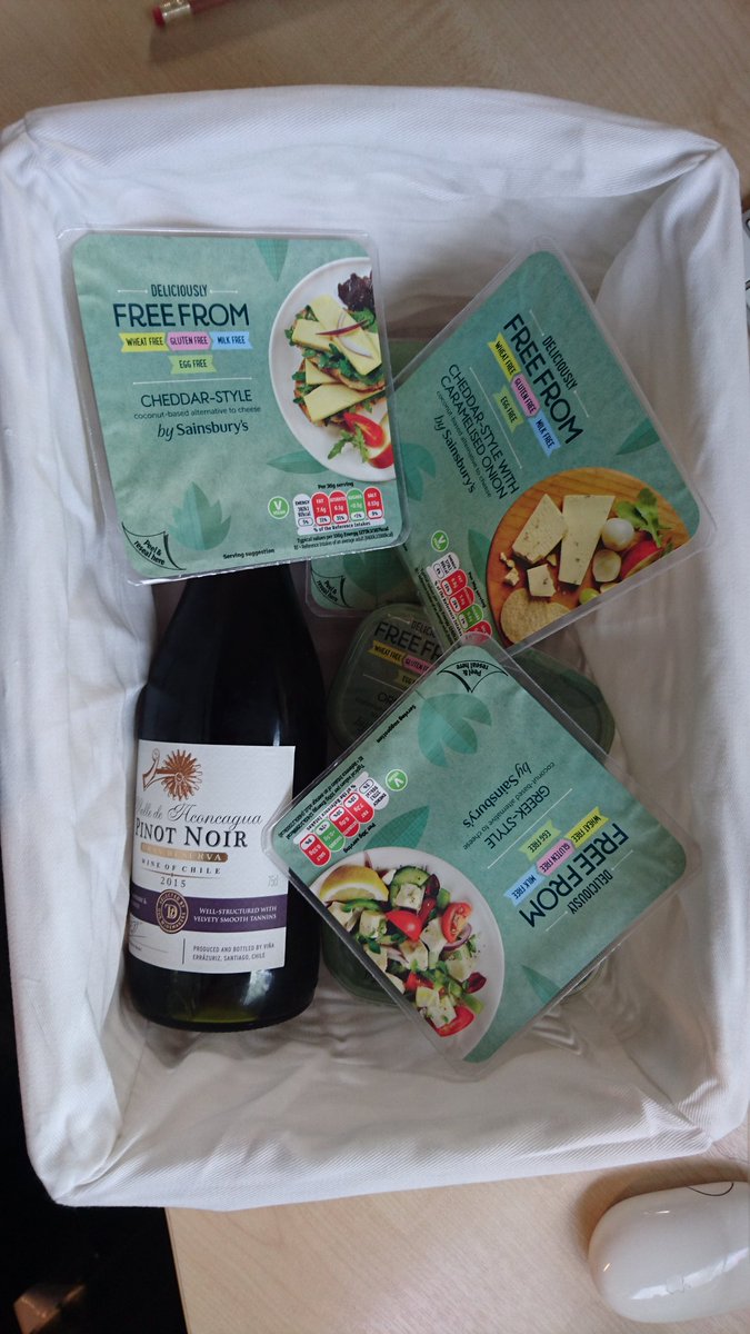SheenEatsPost's tweet photo. Say #deliciouslyfreefrom cheese! Looking forward to unleashing these #freefrom fromage on my dairy-free buds https://t.co/YCs1wpbuMa