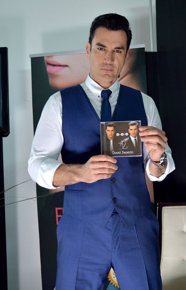 Ayer  David Zepeda presentó en México su segundo disco. ¡Felicidades! <a href="/ZepedaFansSpain/">dzepedafanscESP</a> <a href="/DavidZepedaCL/">David Zepeda Chile</a> <a href="/DZcluboficialMX/">DZ club oficial MX</a>