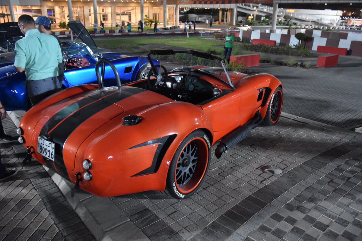 ACCobra965's tweet photo. We wish you all a happy weekend ! #accobra #superdriveclub #sirbb #americanmuscle #shelby #cobra #accobra965 #cargathering #happyweekend #ku https://t.co/Ja0De02xxQ