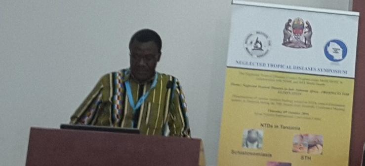 NIMR_Tanzania's tweet photo. Evaluation of the presense of onchocerca volvulus infection in black fly vectors in Tukuyu -Dr.Akili #2016AJSC https://t.co/MzOm7xATaL