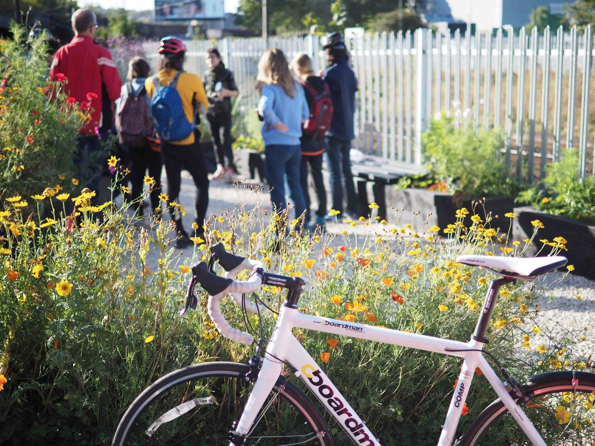 thehereandnowuk's tweet photo. #SpaceToSit cycle tour yest! Thanks all who came,inspiring speakers&amp;partners! Miss out? Book your free place 19 Oct: https://t.co/IjZkfSC551 https://t.co/R11qvij8Tt