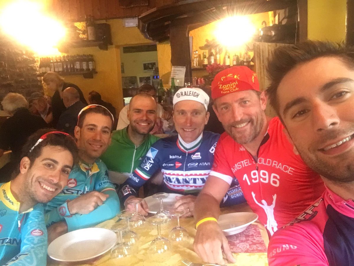 Vincenzo Nibali tweet media