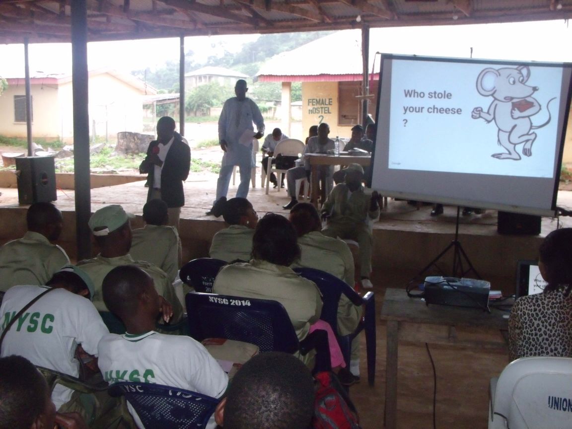 MindThe_GapNG's tweet photo. #DigitalSkillsNg #Call2Actions Corps Members have understanding on how businesses in #OndoState can be digitised @smedaninfo @ossap_sdgs https://t.co/XdhKa4mlYW