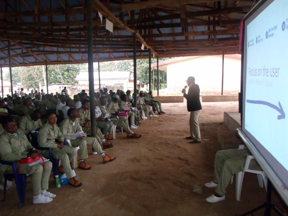 MindThe_GapNG's tweet photo. #DigitalSkillsNg #Call2Actions Corps Members have understanding on how businesses in #OndoState can be digitised @smedaninfo @ossap_sdgs https://t.co/XdhKa4mlYW