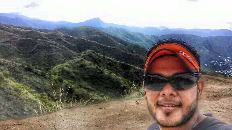 BasultoLuis's tweet photo. "Fallarás en el 100% de las cosas que NO intentes"
Buenos Dias
_
#BasultoRun
_
#CerroHotelMaracay #trailrunning #t… https://t.co/y0qLPWPnHz