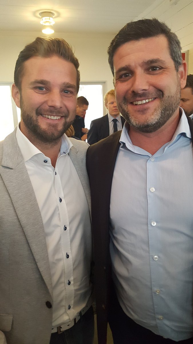 kickibvall's tweet photo. lika som bär @HussNiklas @danjac72 #sasx https://t.co/HaTINOn7W1