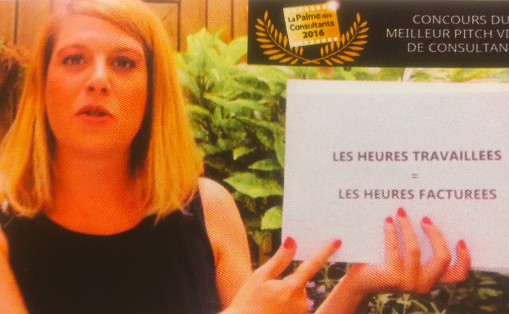 ViadeoFreelance's tweet photo. Bravo à Dorothée Courteuge de @LYDDConsulting qui remporte la Palme des consultants 2016 ! #SalonSME https://t.co/h6ZZ8q5QV6