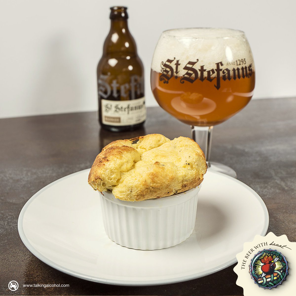 StStefanus's tweet photo. Celebrate #worldvegetarianmonth. Pair this delicious cheese soufflé starter with 3-6 month #ststefanus. https://t.co/YolFHYYaFs #belgianbeer https://t.co/ZDUWQiVn0e
