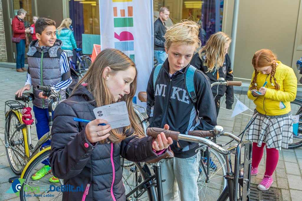 Fietsenkeuring Mastwijk bij Basisschool Wereldwijs oogopnederland.nl/debilt/2016/10…