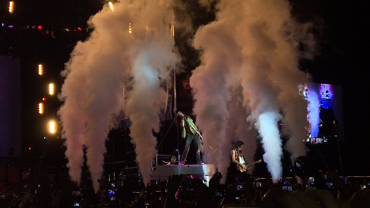 aerosmithcba's tweet photo. Increíble lo de anoche!! #AerosmithEnCordoba https://t.co/ObdLd6bMlJ