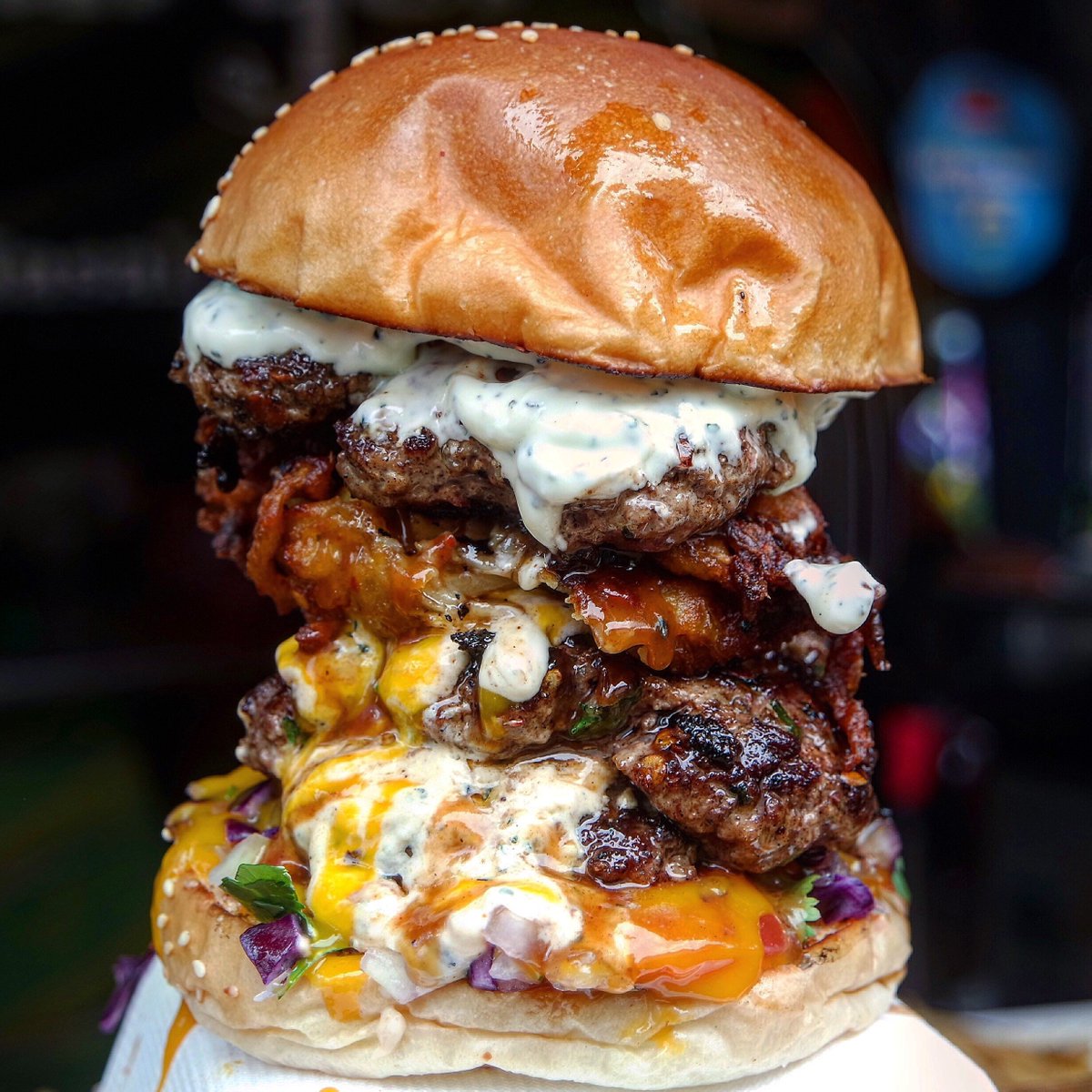KERB_'s tweet photo. FIVE POUND @BhangraBurger's! Lamb Jalfrezi onion bhaji brimming towers at #KERBCAMDEN. ONLY TILL FRI. Claim here https://t.co/yCIkjnSGcO https://t.co/J6WBVVqCsb