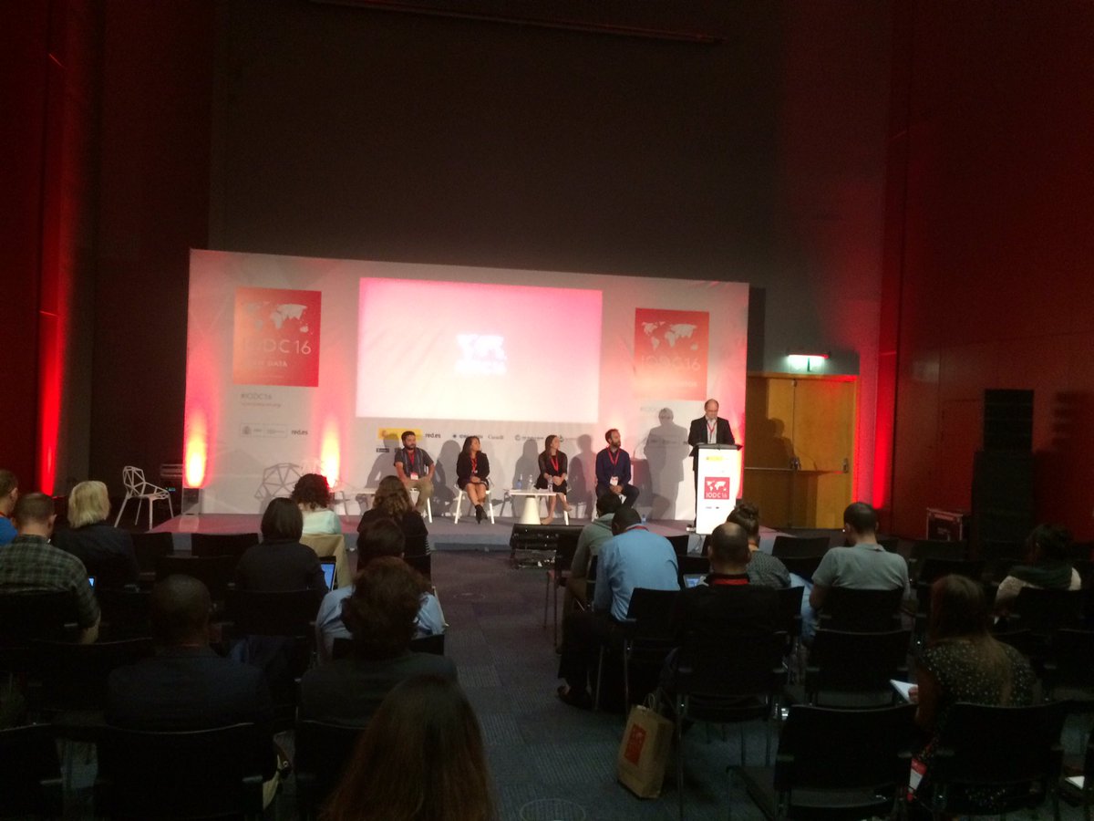 altusimpact's tweet image. Oh yes. Saving the best till last. #visualisingdata for a better planet. Thanks #vizzuality !