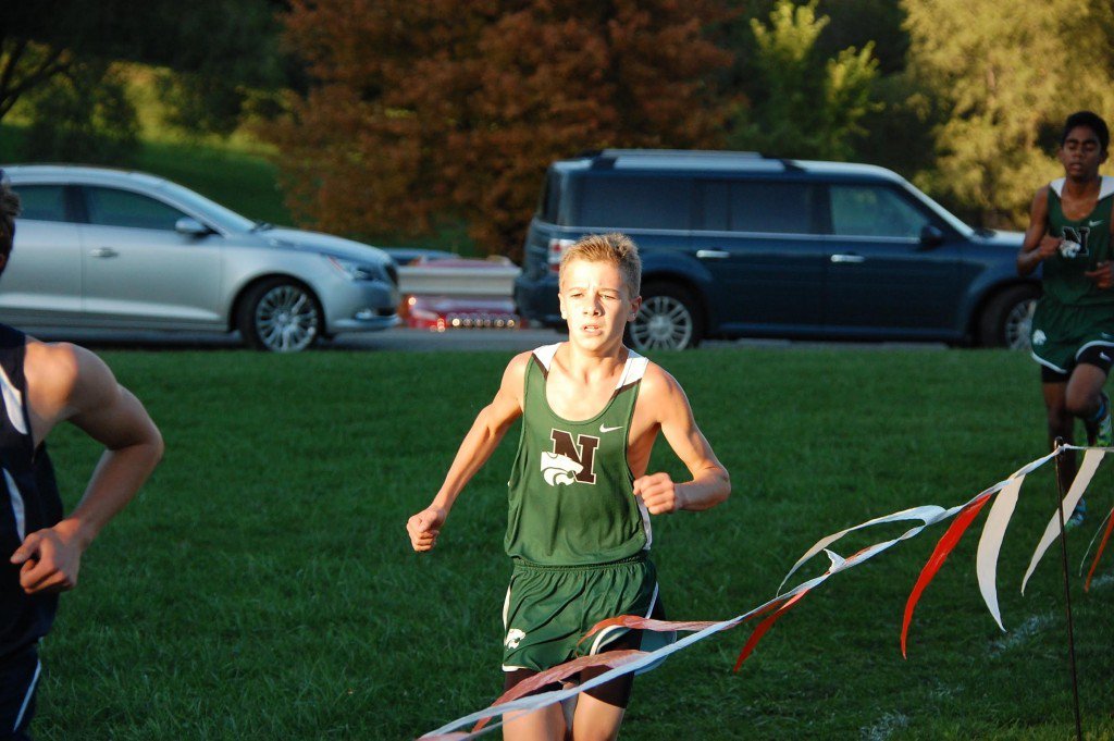 New Story: HARRIERS TAME THE LIONS noviathletics.com/2016/10/06/har…