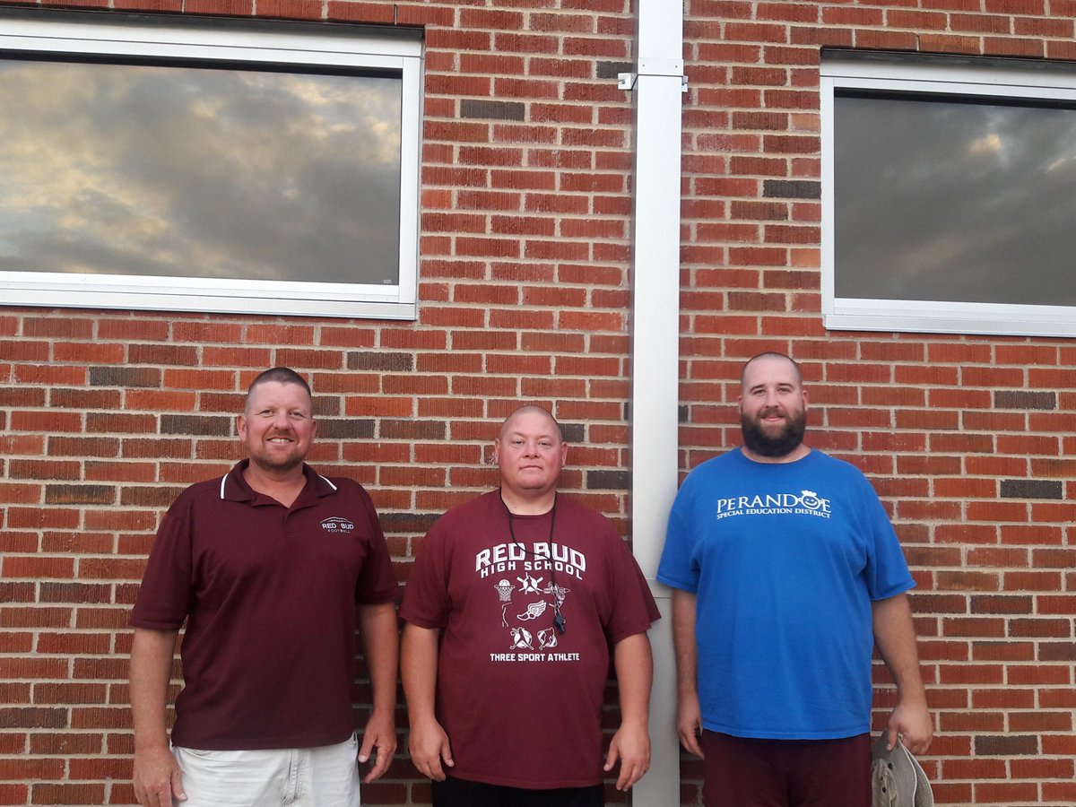 Coaches alter hairstyles after football team gets over 350 'sacks' of donated items  for those in need #redbud132