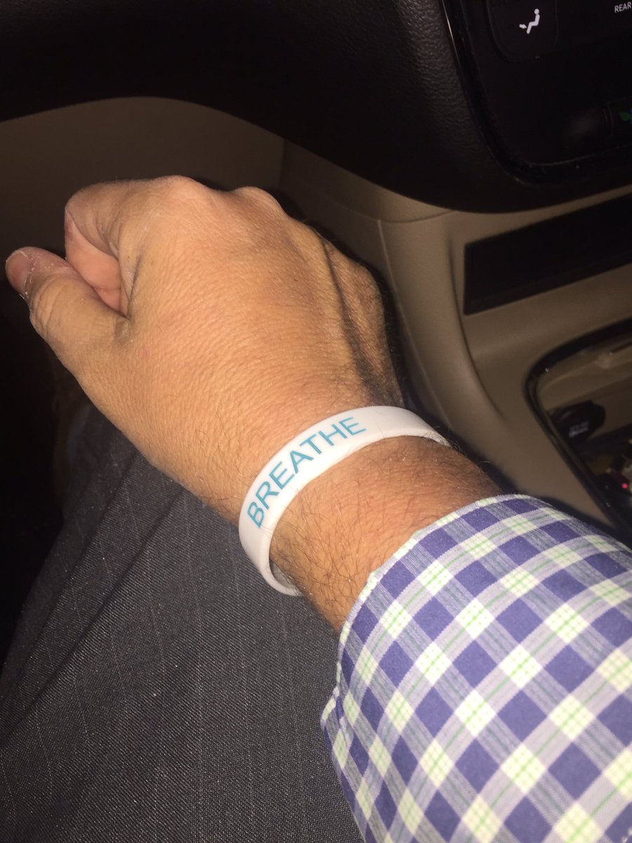 brianhornback's tweet photo. When the shirt matches the @PFFORG arm band #BlueUpForPF https://t.co/iNZlmUOuq0