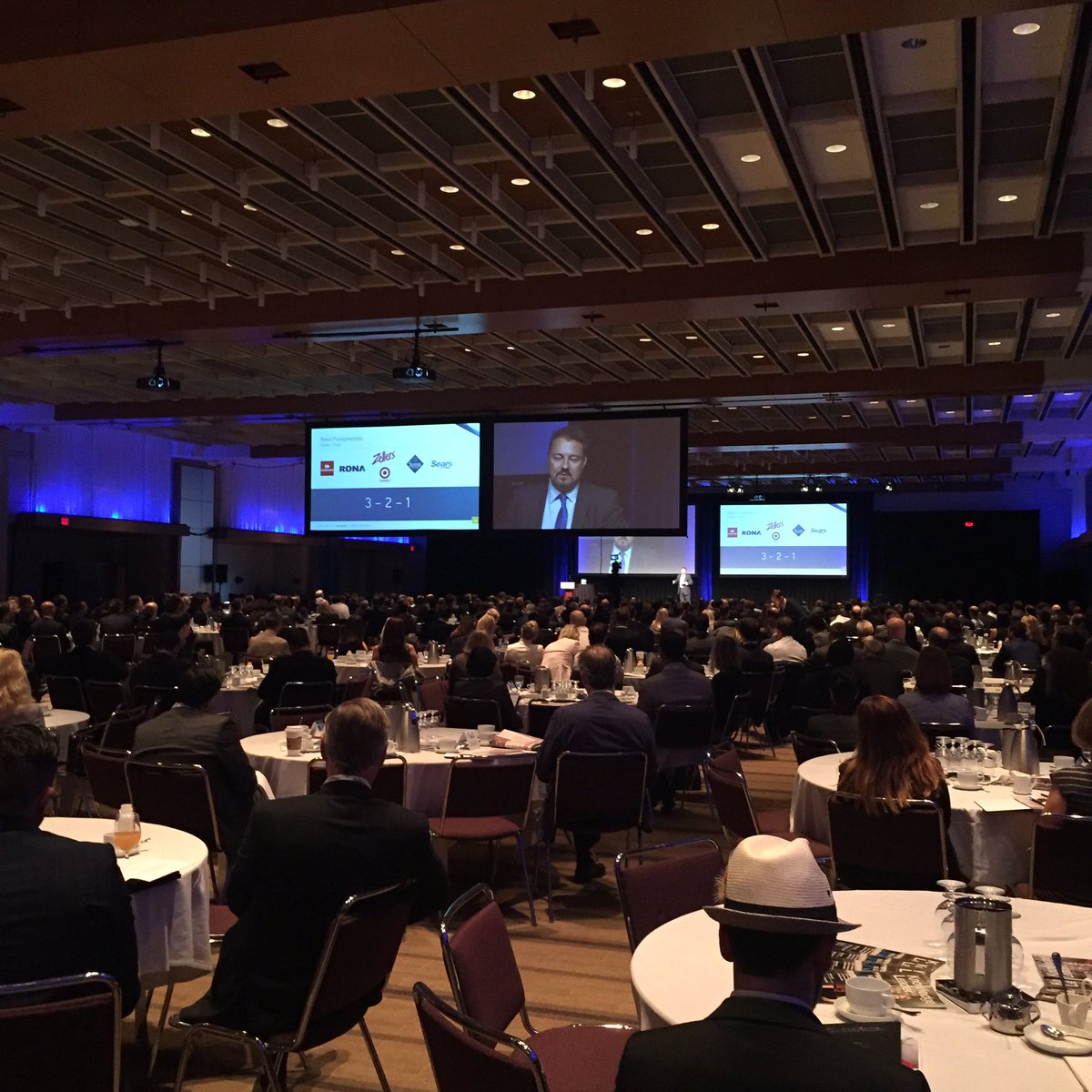 ColliersNFP's tweet photo. Retweeted Colliers Canada (@collierscanada):
The Market Outlook Breakfast at #RESL16 https://t.co/DHEKPknUWr https://t.co/IsJQDv3sju