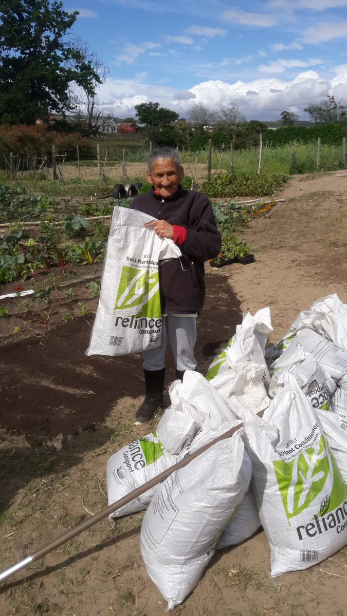 We learn from the elderly that <a href="/OrganicReliance/">Reliance Compost</a> compost is the Best @GreenpopSA <a href="/SustainableBros/">Sustainable Brothers</a> <a href="/PtSE_ZA/">Plant the Seed ZA</a> <a href="/CapeTown/">ᑕᗩᑭE TOᗯᑎ</a>