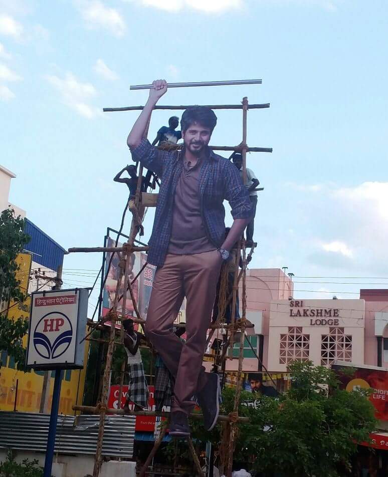 GovinMaz's tweet photo. @Siva_Kartikeyan 💜 #MassFlex 😘😘 
@RemoMovie https://t.co/bTlL87caJE