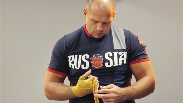 «Ты шут гороховый! Петух!» Как набросились на Емельяненко за слова про бои детей в Грозном: sports.ru/tribuna/blogs/…

RT, если вы за Федора!