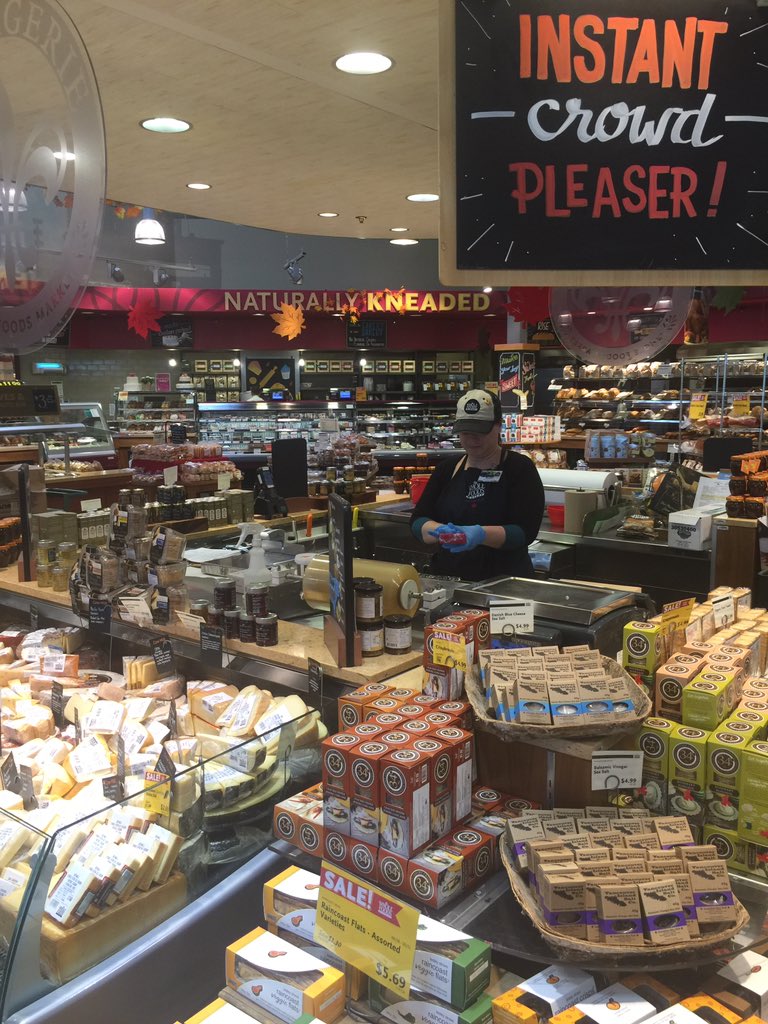 OUATPress's tweet photo. Thanks Kirsten @WholeFoods #Squareone! Your suggestion made a developing dinner idea into divine menu. #truffle #cheese #crowdpleaser https://t.co/1lZNNKX20C