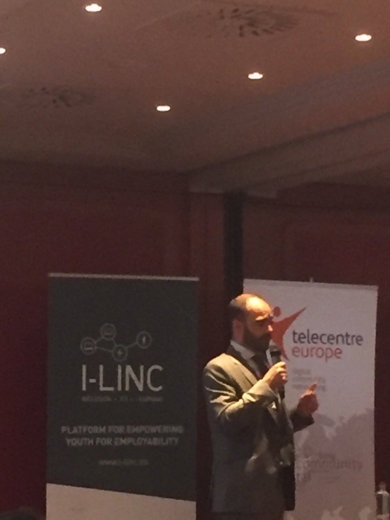 ilinc_eu's tweet photo. Rodrigo Ballester proposes to teach entrepreneurship from school. Why not? #TEAC16 #ilinc https://t.co/cVlBitv4Vz