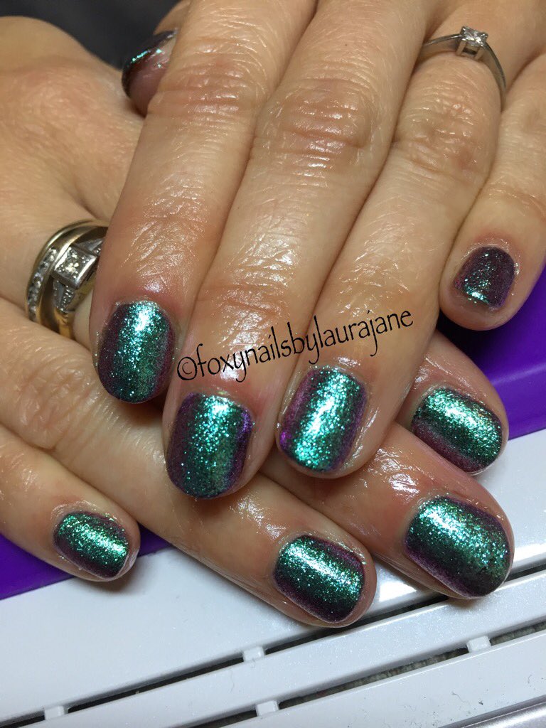 @NailHarmonyUk <a href="/AllThatJazzUK/">All That Jazz UK</a> #nailharmonyuk #gelish #allthatjazz #blackshadow #celestial #pigment #foxynailsbylaurajane #laurajanemitchell💜
