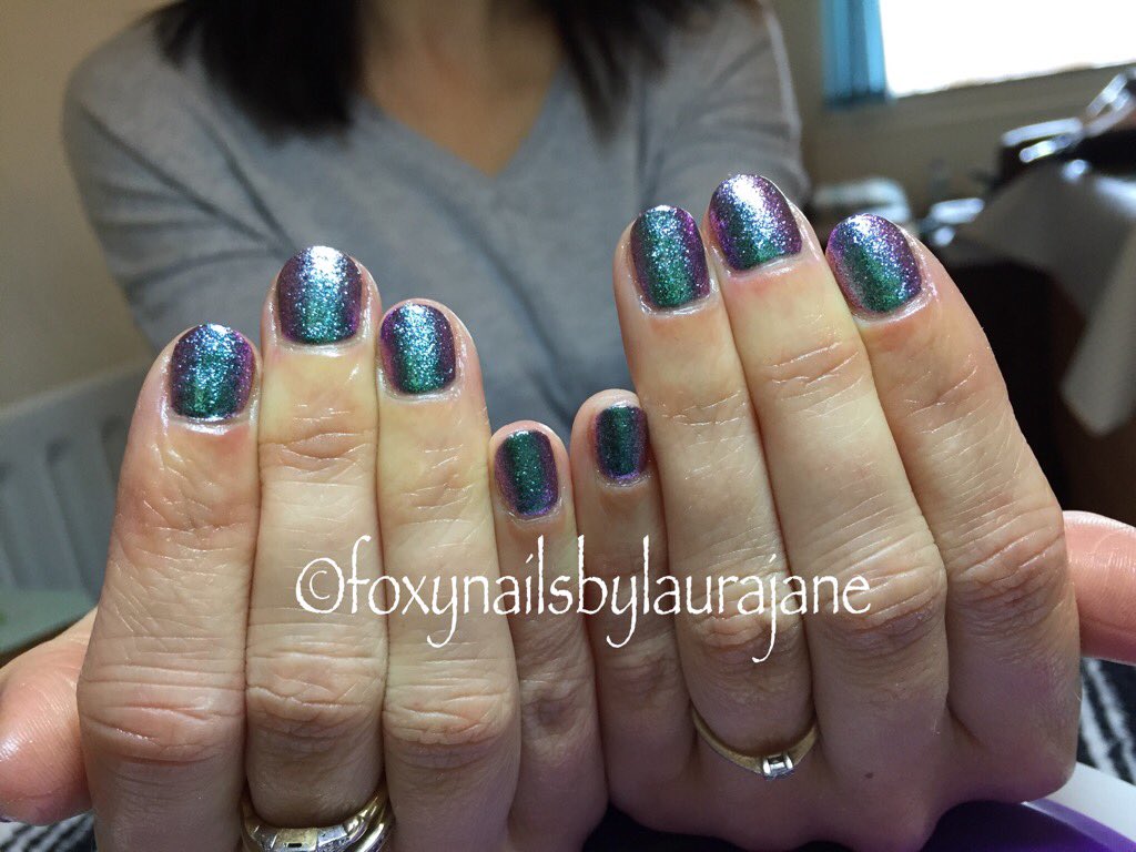 LauraJaneMitch's tweet photo. @NailHarmonyUk @AllThatJazzUK #nailharmonyuk #gelish #allthatjazz #blackshadow #celestial #pigment #foxynailsbylaurajane #laurajanemitchell💜 https://t.co/nHAIk7zpP4