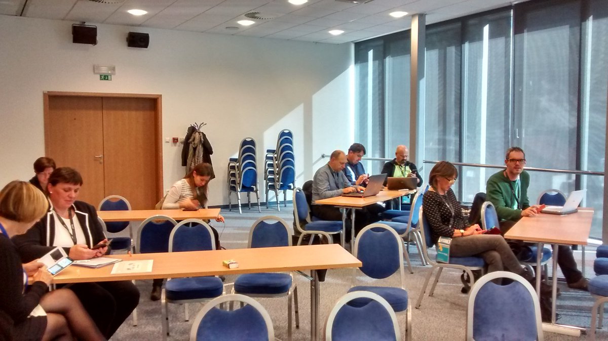 skvarcmar's tweet photo. #sirikt #ustvari4 gremo se novinarje, ustvarjamo novice https://t.co/Znz4nXtZFq