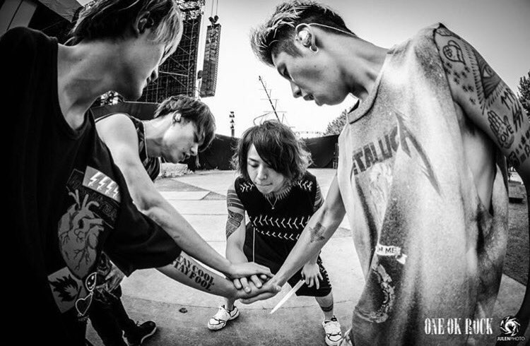 scarlet_oorer's tweet photo. なんでこんなにかっこいいんだろう。
一生ついてく。

#ONEOKROCK https://t.co/YOH8dCtUsc