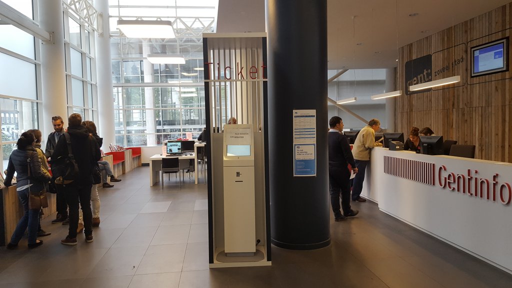 jacorpas's tweet photo. Hoy anual conferencia de Telecentre-Europe comenzamos con una visita a telecentros en Gante #TEAC16 @RedGuadalinfo @consorciofr https://t.co/rGO7Mianvc