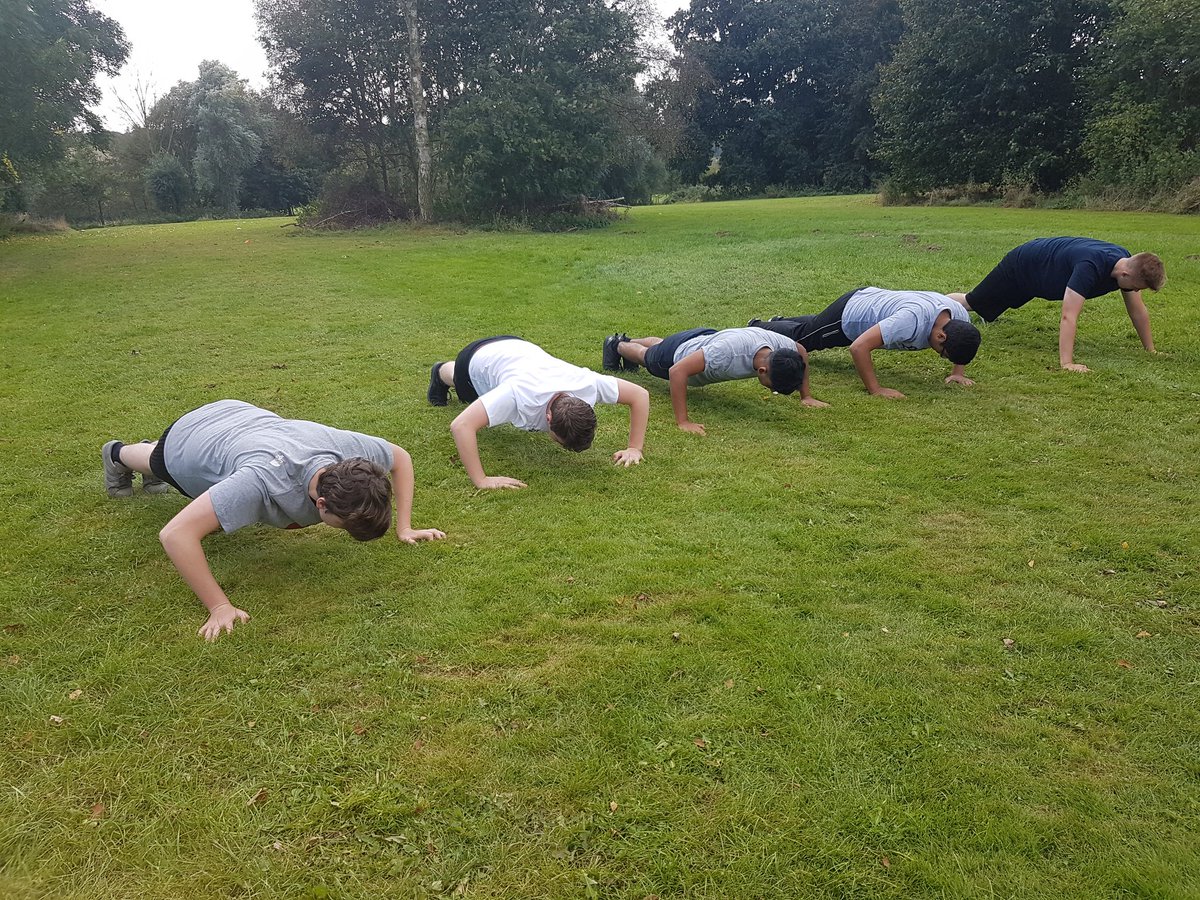 DerbycollegePS's tweet photo. #DC_echo doing some physical activity with a deck of cards.
#innovativeteaching
#cardsofdeath https://t.co/N4QHLTDZyM