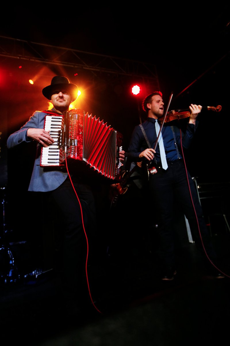 Stephanie tweet media