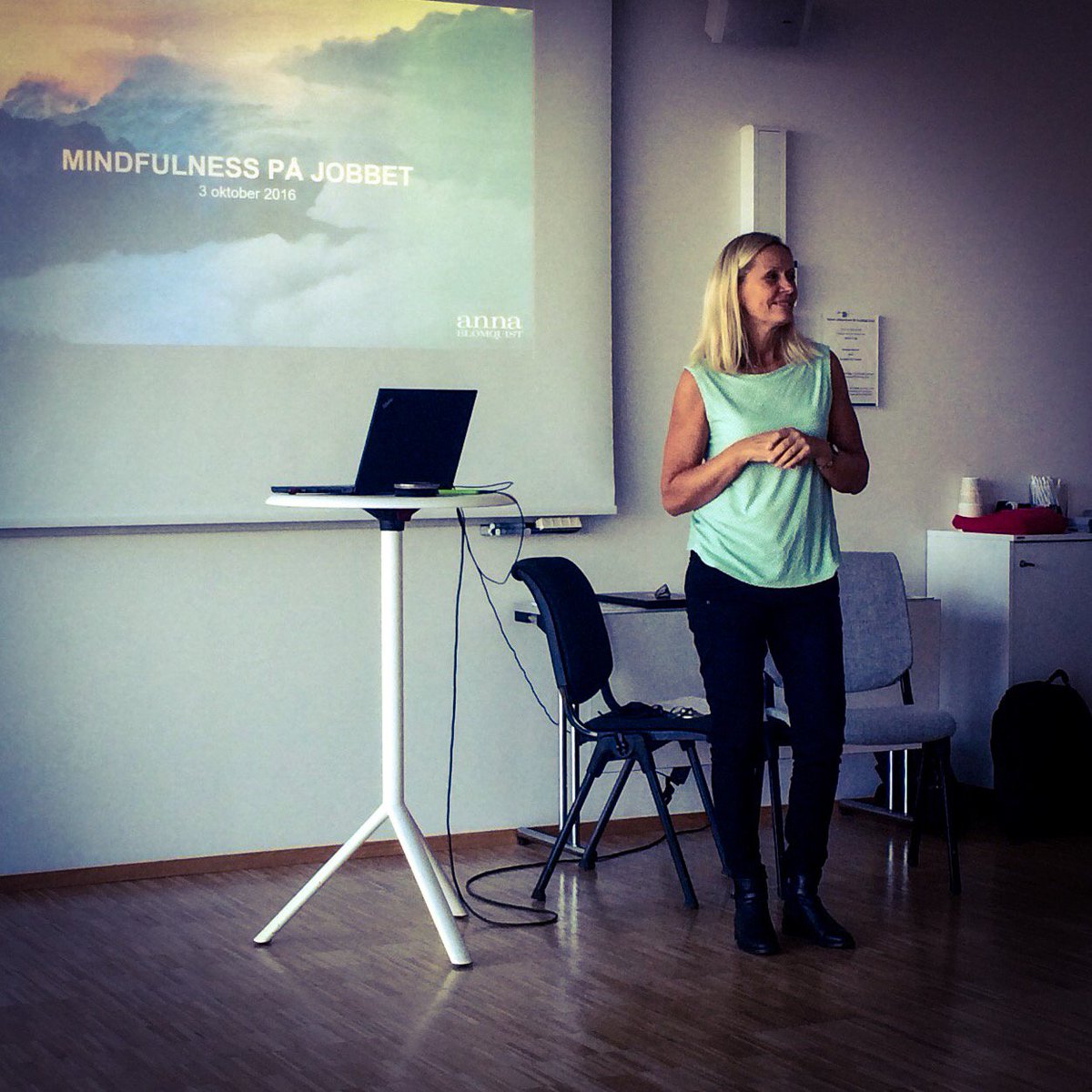 Elvenite tweet media