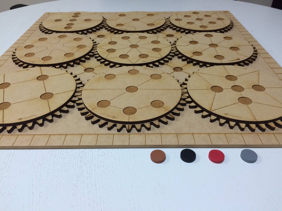 Masaki Sur Twitter ついに自作ゲームのボードが完成しました まだルールを調整中ですが一緒に遊んでもらえたら嬉しいです ちなみに1平方メートルのmdf板をレーザーでカットしてもらいました T Co G9xdsxhf02 Twitter