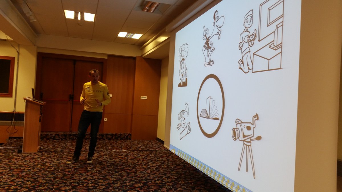 SubanMojca's tweet photo. Samo Petrič #sirikt #ekosistem Teoretično znanje pri športu? Da, z video igrami gre lažje in bolj razumljivo učencem https://t.co/ABfkouAMIq