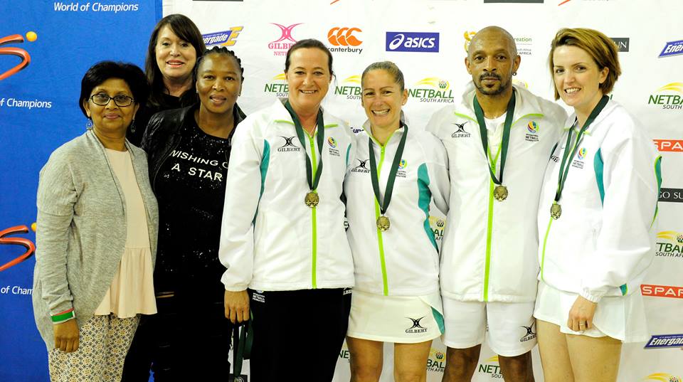 Netball_SA's tweet photo. A BIG Thank You to the appointed @IntNetball umpires who did duty during #DiamondChallenge2016 #INFNetball https://t.co/CZQjmUbqF1