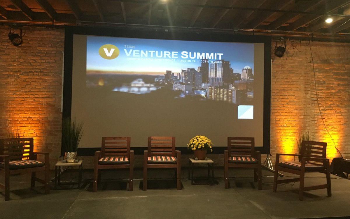 liveoakvp's tweet photo. And the @txventuresummit has begun! #VentureCapital #ATX #LOVP #LOVPortfolio https://t.co/2bRYvK0Bot