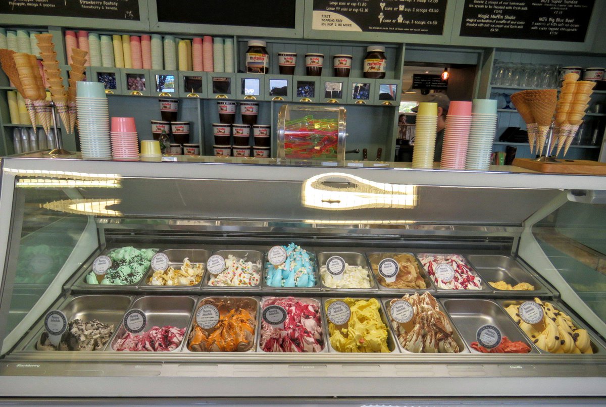 SidewalkSafari's tweet photo. Almost back to #Dublin but still thinking about the award winning Gelato we tried at Mammy Johnston's in Strandhill. Yum! #SligoFoodTrail https://t.co/bAP52lKcBv