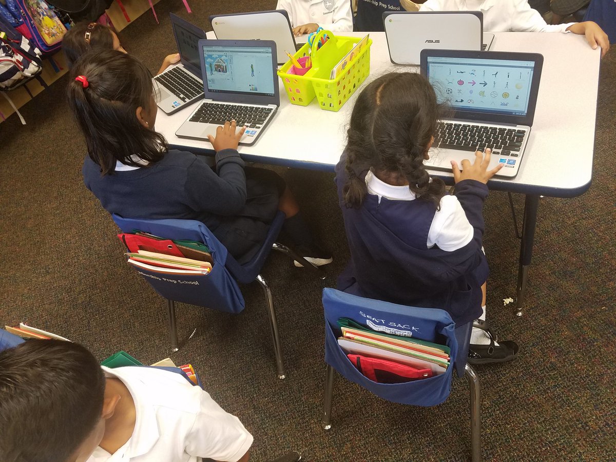 FaithEdTech's tweet image. My firsties learn to program with #scratch after taking course one in #code.org #edtech #nationalworldteacherday #teachers