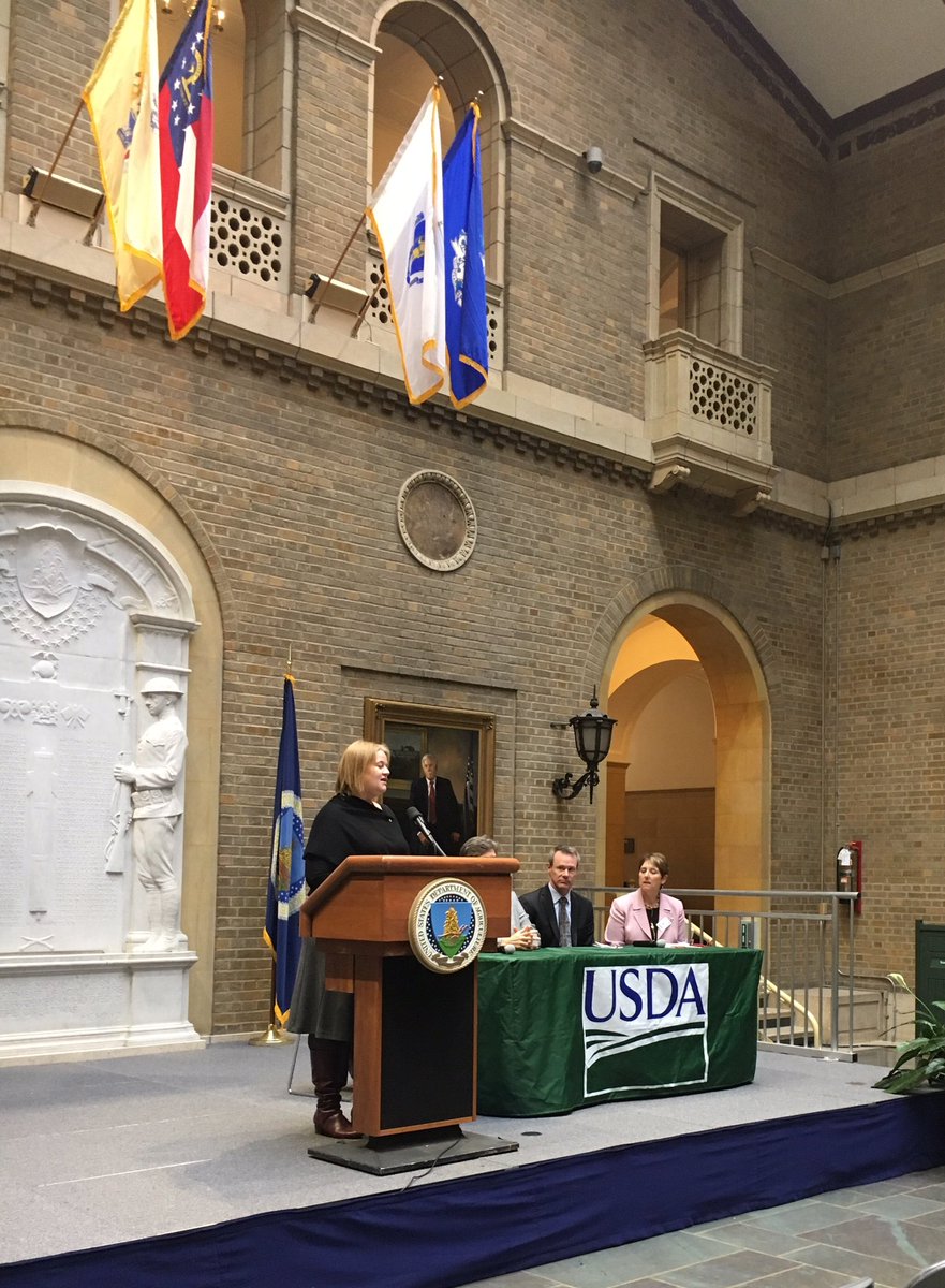 theodorewells's tweet photo. Our #STEMFoodAg Chair @sherrimbrown on the stage @USDA w/@ruthef to discuss how #STEM is so important to agriculture. @STEMConnector https://t.co/BYN3b8uRnB