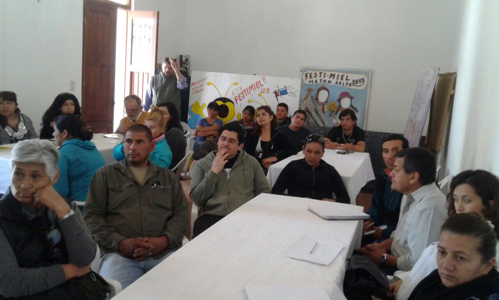 p_gigli's tweet photo. AHORA arranca el ciclo presencial de Academia #ArgentinaEmprende en METÁN (Salta) #CiudadesParaEmprender https://t.co/Gpc6CImTbM