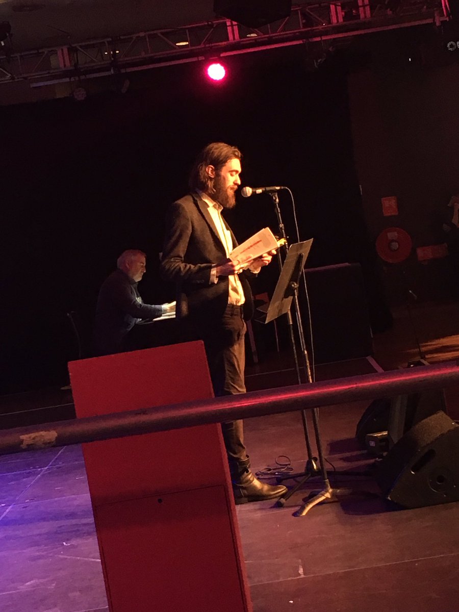 InuaEllams's tweet photo. Keaton Henson: #NPDLive https://t.co/2J225gq9Qc
