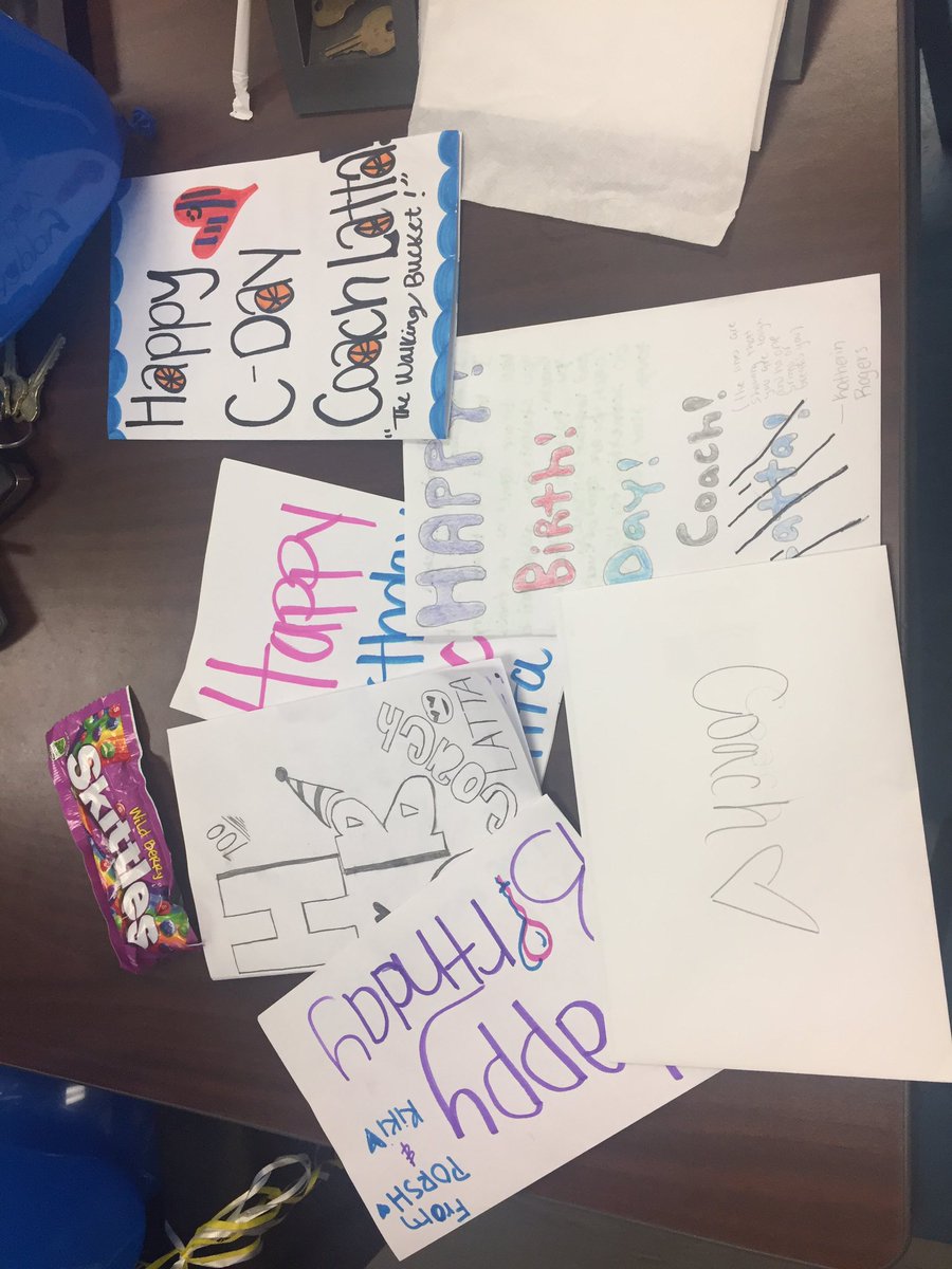 KathleenLatta's tweet photo. Proud to be a Gopher and coach a great group of amazing girls! 😘#gpbasketball #ladygophers #luckycoach https://t.co/7xNIhnLlat